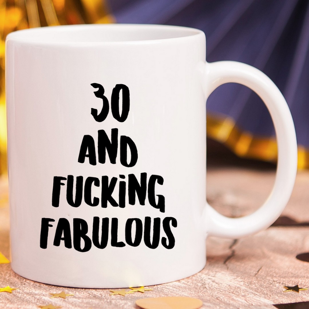 Zdjęcie w galerii - KUBEK śmieszny prezent dla znajomego na urodziny Fucking Fabulous personalizowany