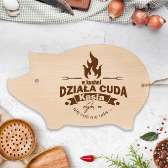 Deska Świnka Prezent dla Niej Działa cuda PERSONALIZOWANA