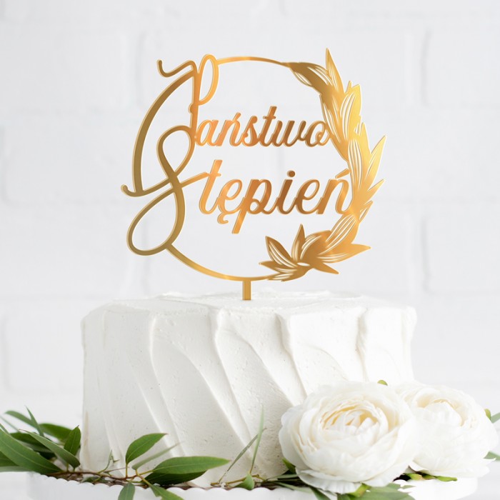 Zdjęcie w galerii - TOPPER dekoracyjny na tort Wianek z nazwiskiem