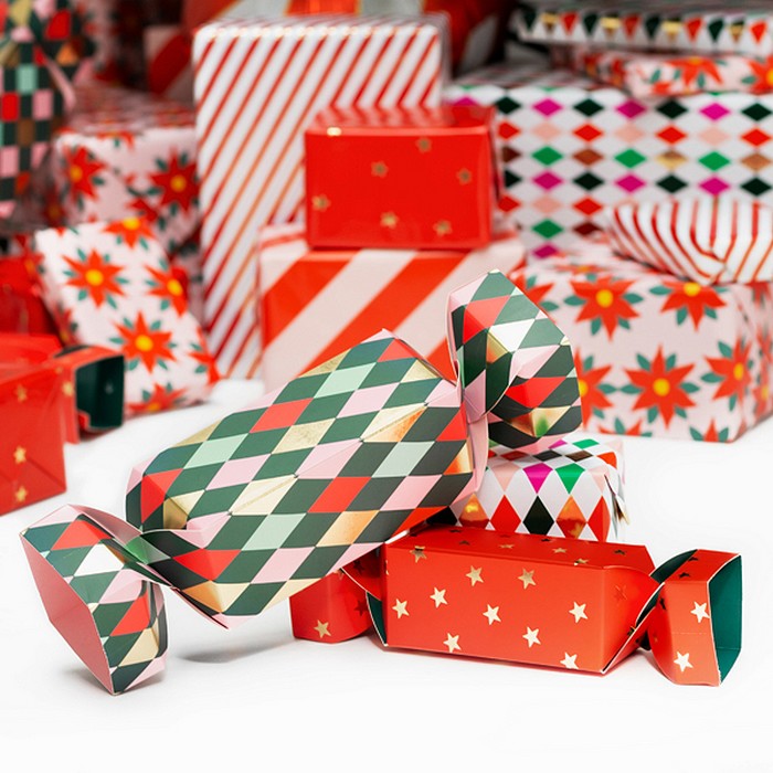 Pudełka na prezenty cukierki, przepiękne dekoracje na Boże Narodzenie