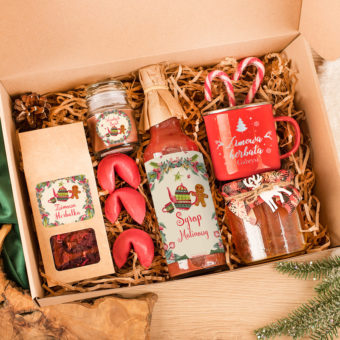 BOX świąteczny Gotowy prezent na mikołajki i święta