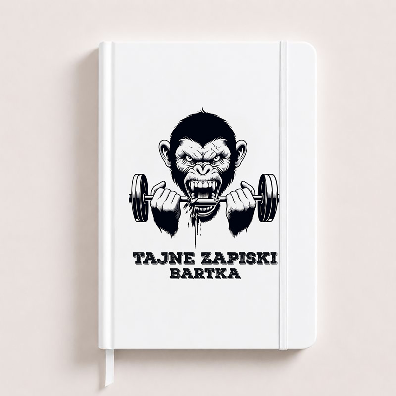 Notatnik z wizerunkiem małpy trzymającej sztangę, z napisem "TAJNE ZAPISKI BARTKA" pod ilustracją.