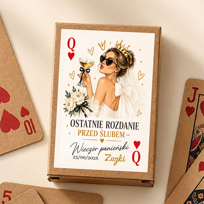 Kartonowa opakowanie z ilustracją panny młodej w szpilkach trzymającej kieliszek, z napisem o wieczorze panieńskim.